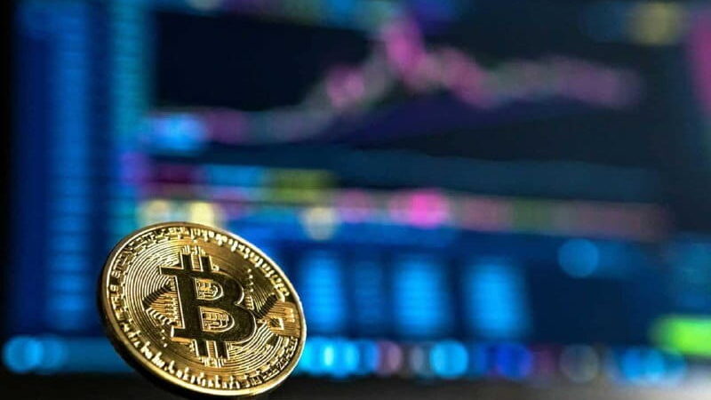 Machine learning algorithm predicts Bitcoin price on August 1, 2025