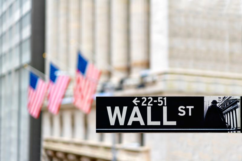Wall Street offloads millions in Bitcoin and Ethereum holdings
