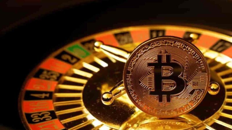 Odds of Bitcoin dropping below $100K by 2026 spike to 60%