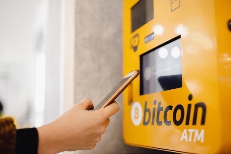 The number of Bitcoin ATMs approaches 40,000 globally in Q3 2025