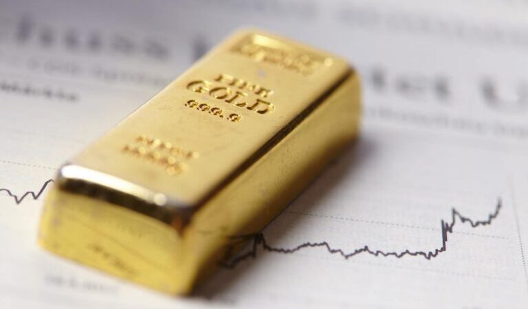 Strategist names the only asset to benefit from gold’s rising prices