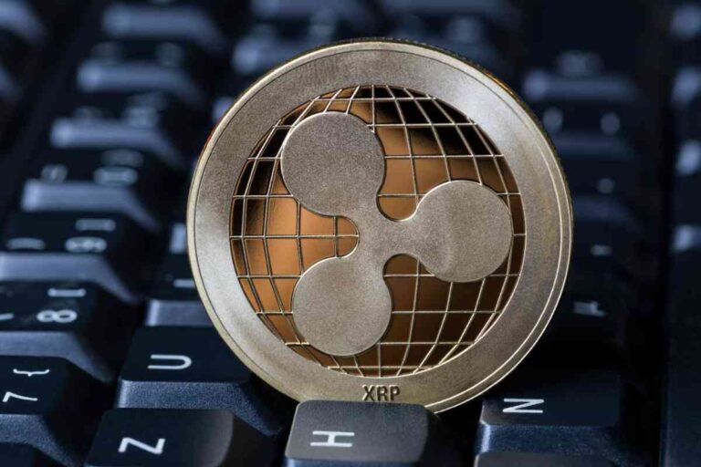 XRP price prediction as whales move over $300 million tokens