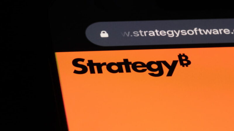 Michael Saylor’s Strategy bought 641 Bitcoin a day in 2025