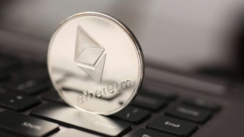 Ethereum on-exchange supply falls to a 10-year low