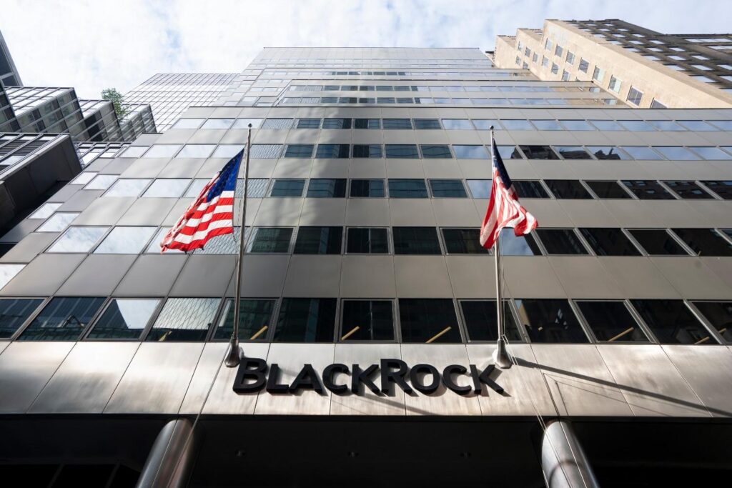 BlackRock just bought $350 million of these two cryptocurrencies
