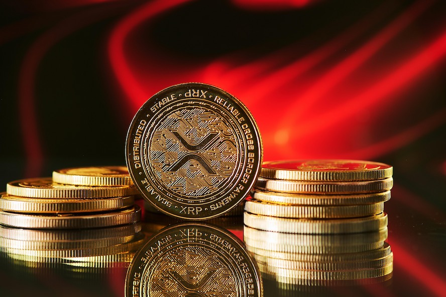 XRP supply in profit crashes to 43.4%, the lowest since July 2024