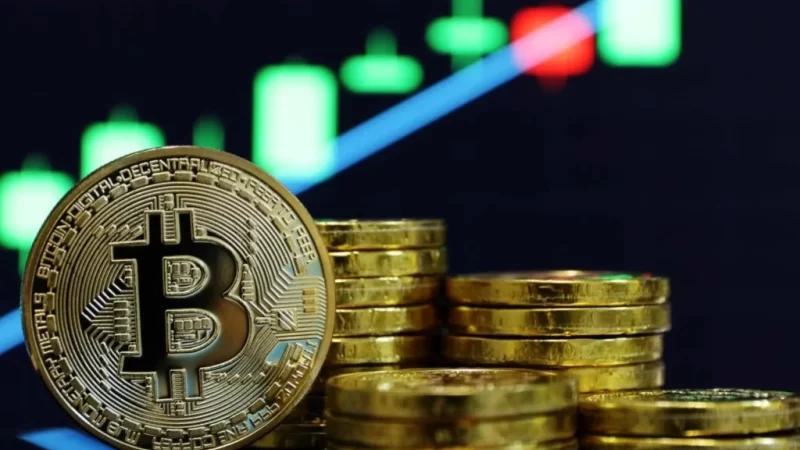 Bitcoin price analysis: Next key level to watch as short-term holders exit