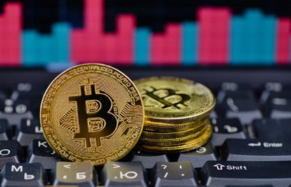 Bitcoin Price Prediction: BTC Keeps Bullish Roadmap Alive