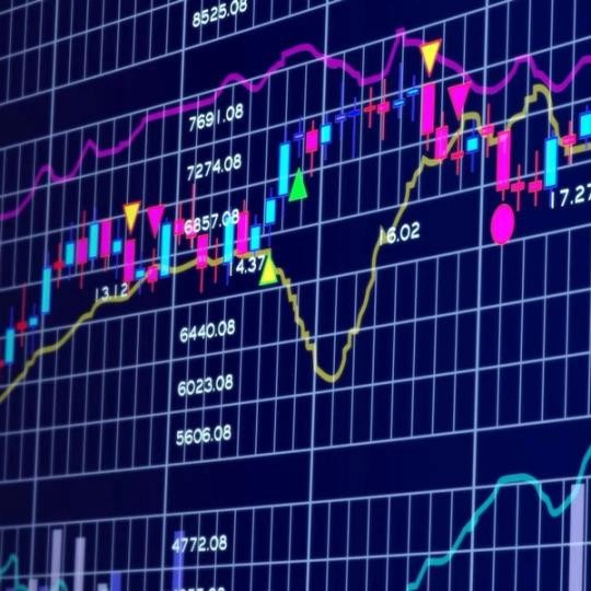 Bitcoin vs gold: BTC's three-month uptrend has snapped