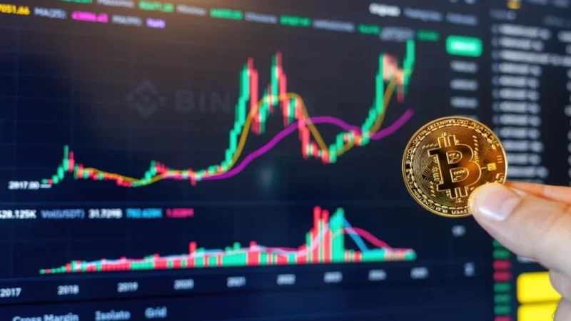 Crypto trader turns $120 into $900,000 in a single trade