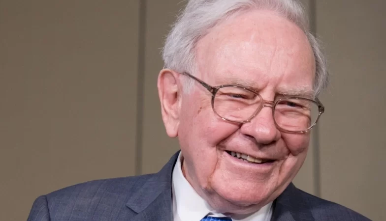 Warren Buffett warns on crypto speculation
