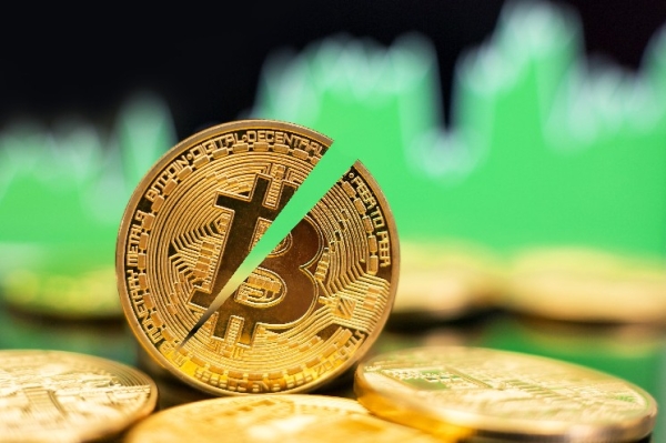 When is the Next Bitcoin Halving? Only 100,000 Blocks Are Remaining