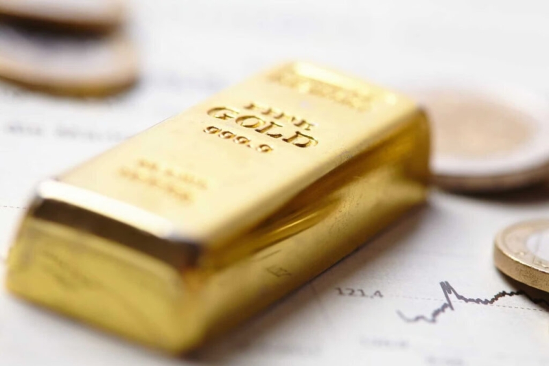 ,000 invested in Gold at start of 2026 is now worth