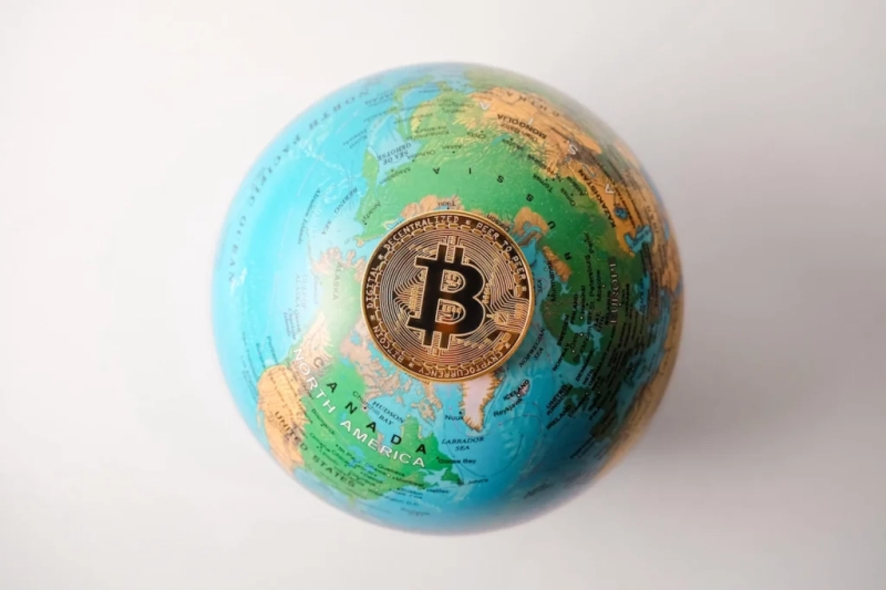 Bitcoin active addresses drop to the lowest level in over 7 years