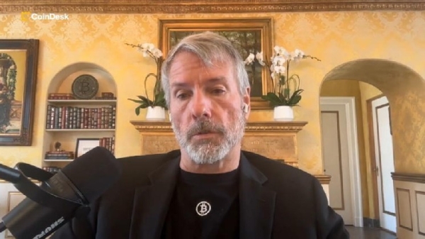 Saylor blamed AI for bitcoin crash. Arca has one word for that: Nonsense